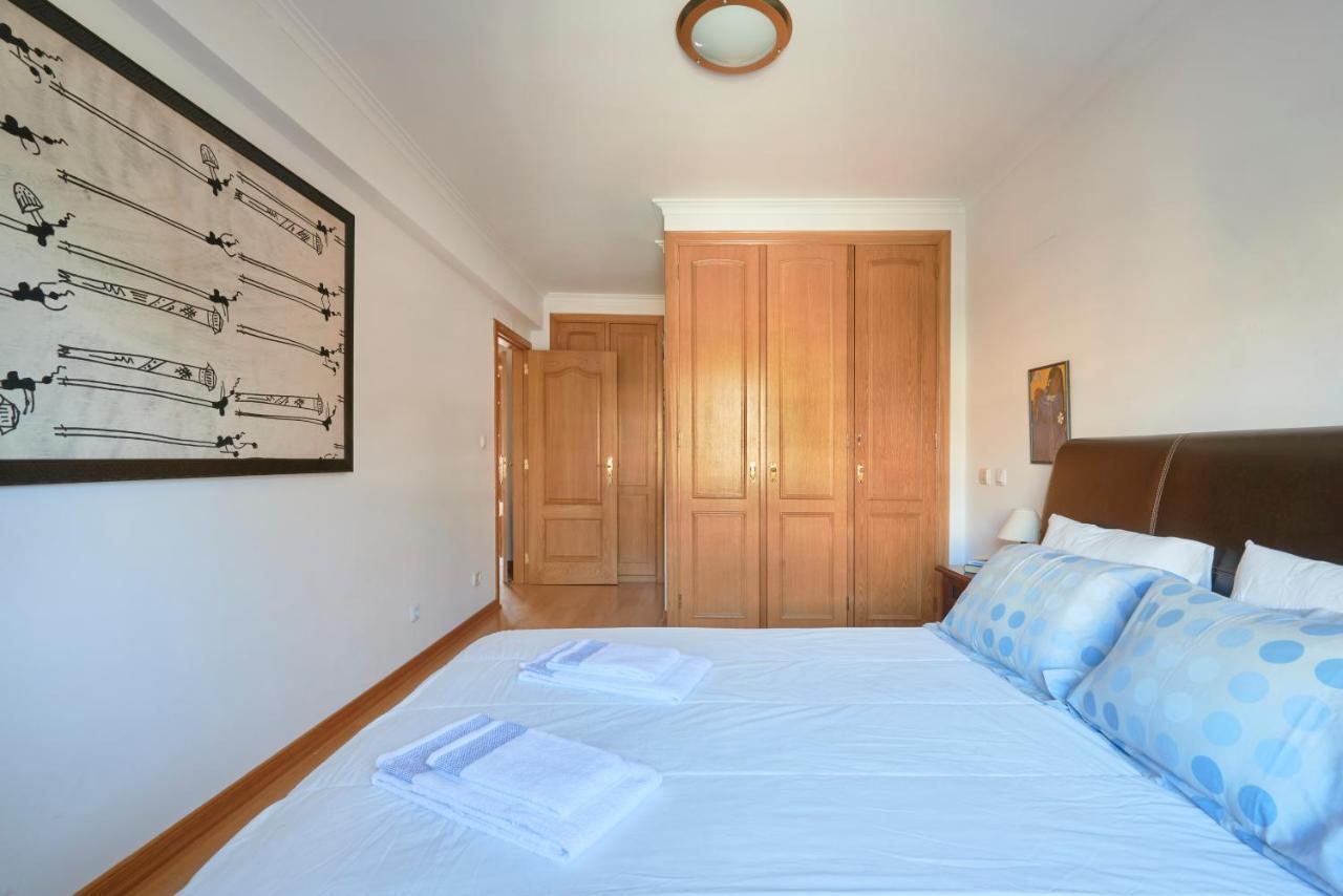 Apartamento Junto Nova&Praia Carcavelos II Екстер'єр фото